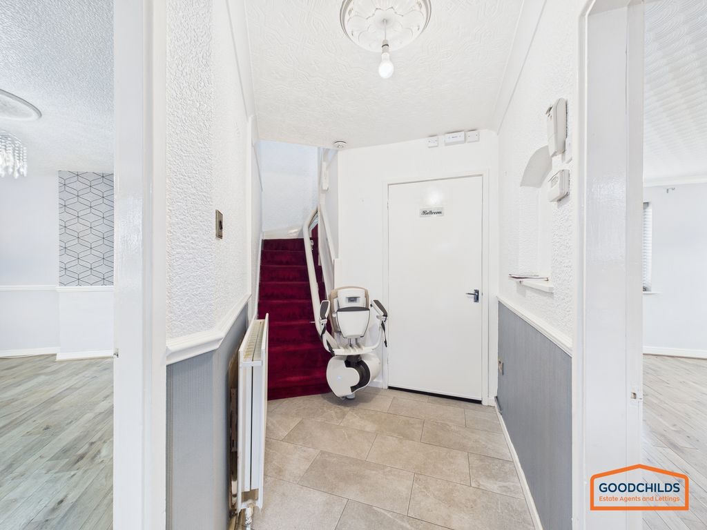 Property photo 2 of 24