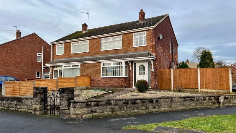 Property photo 1 of 16 Photo 11