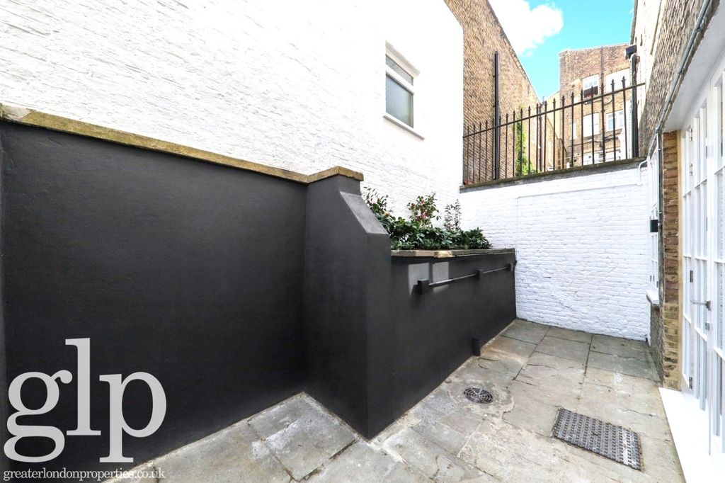 Property photo 2 of 20 2543564
