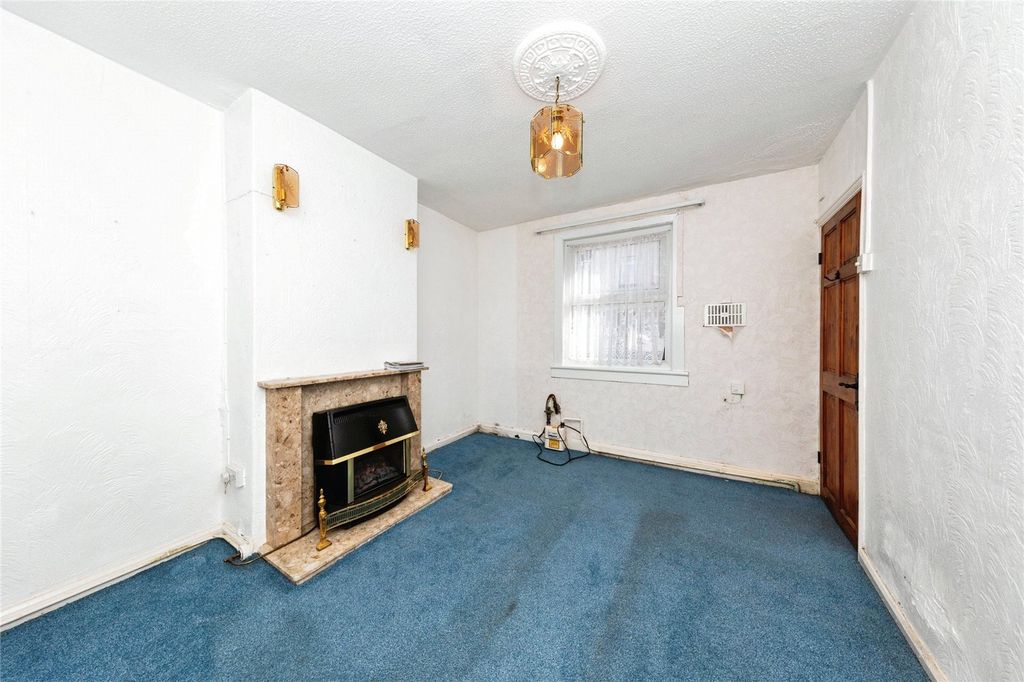 Property photo 2 of 17 Picture No. 09