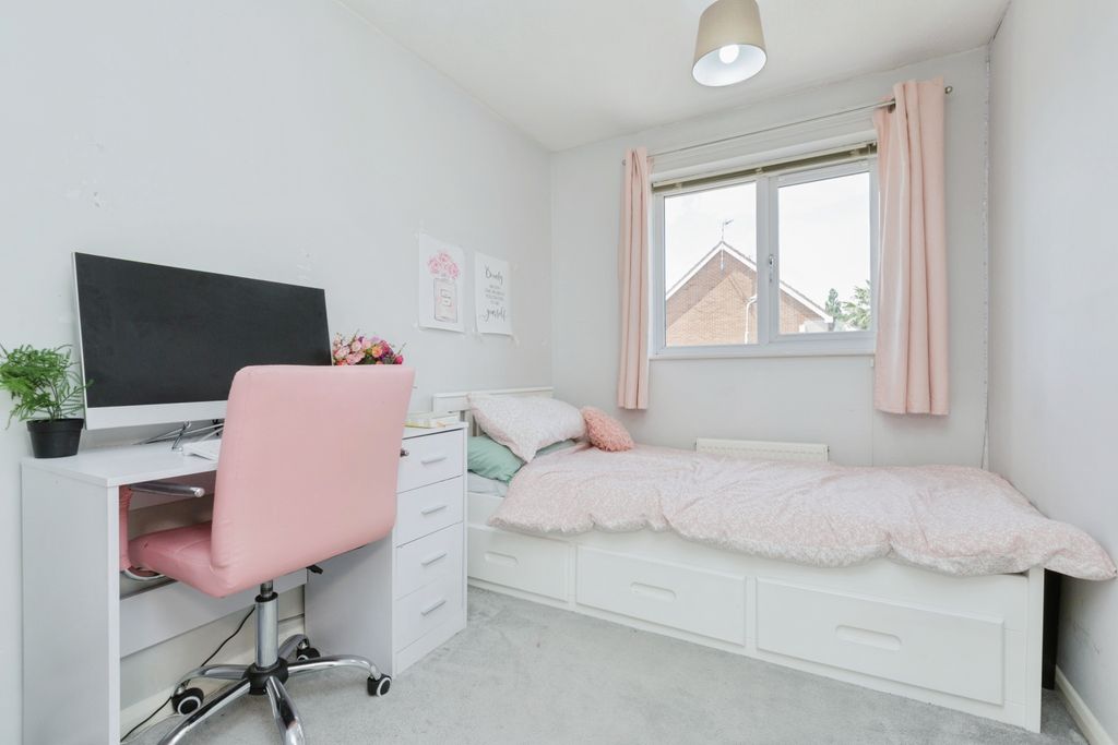 Property photo 2 of 15