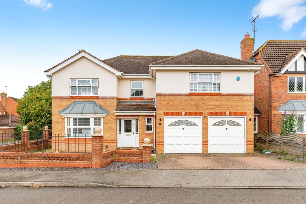 Property photo 1 of 16