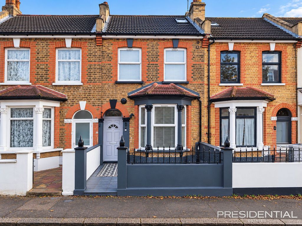 Property photo 1 of 27