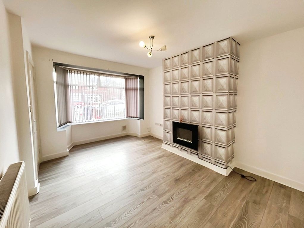 Property photo 2 of 12 Picture No. 02