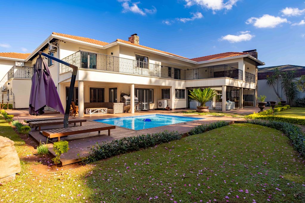 Property photo 1 of 81
