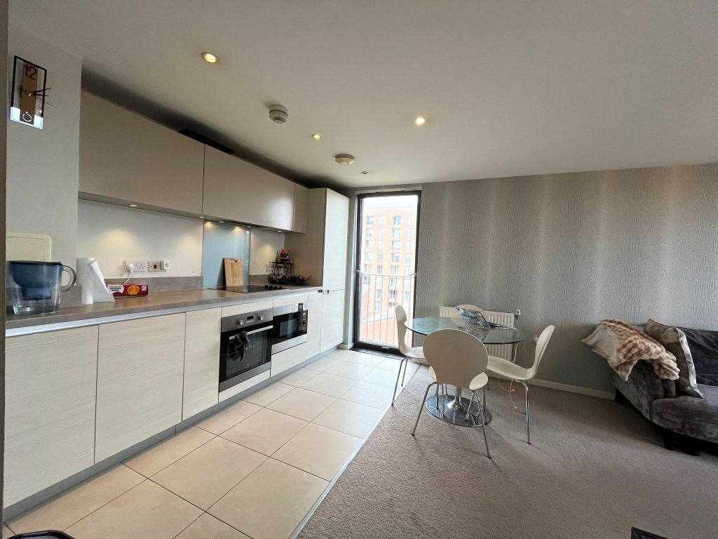 Property photo 3 of 11