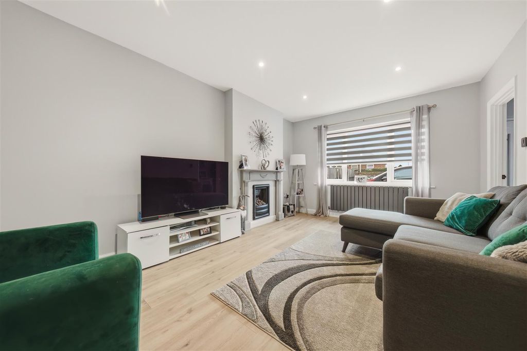 Property photo 3 of 18 Ba-8.Jpg