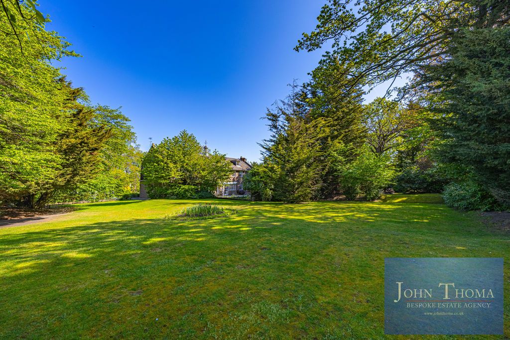 Additional image 38 of 6 bed detached house for saleManor Road, Chigwell IG7