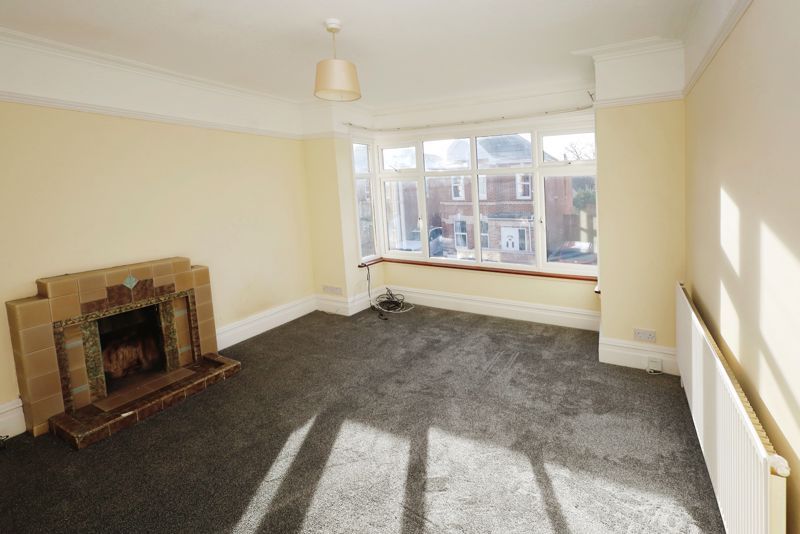 Property photo 2 of 10 Photo 11