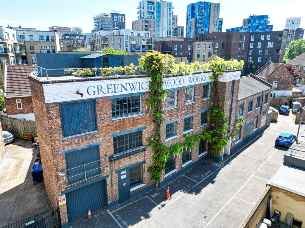 Property photo 2 of 13 Photo 2