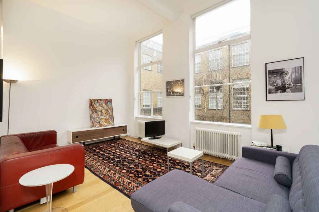 Property photo 3 of 7