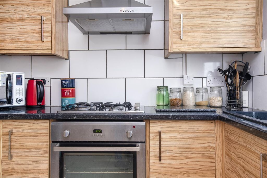 Property photo 3 of 15 Helliwell & Co.