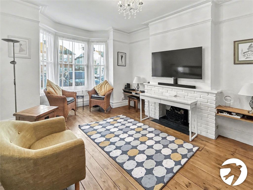 Property photo 1 of 41 Robinson Jackson