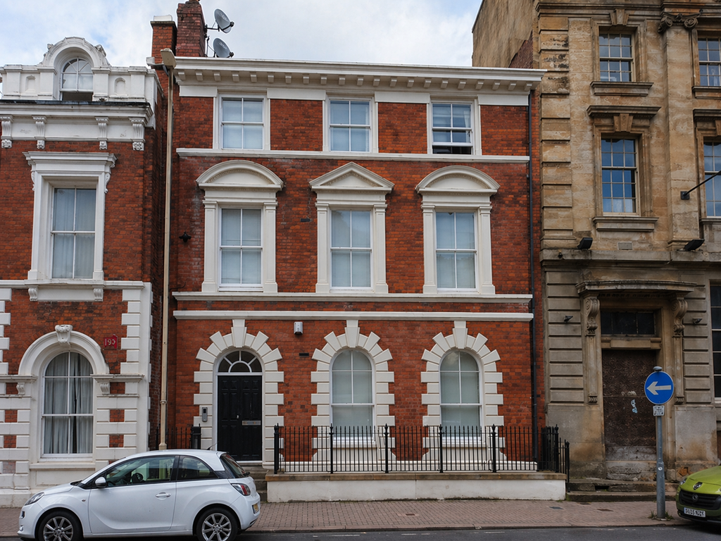 Property photo 1 of 1