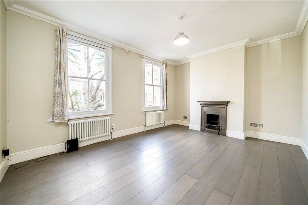 Property photo 2 of 6