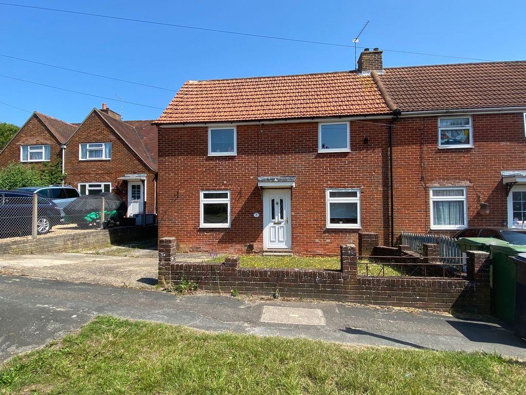 Property photo 1 of 17