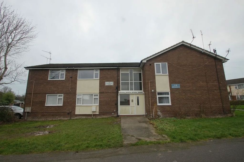 Property photo 1 of 9