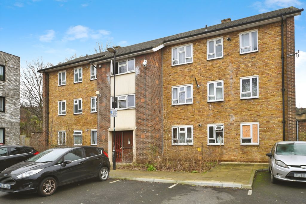 Property photo 1 of 20 The Property