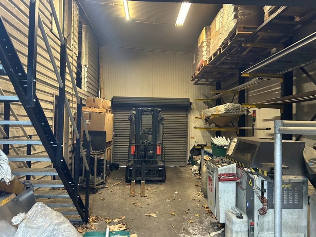 Property photo 3 of 7 Photo 3