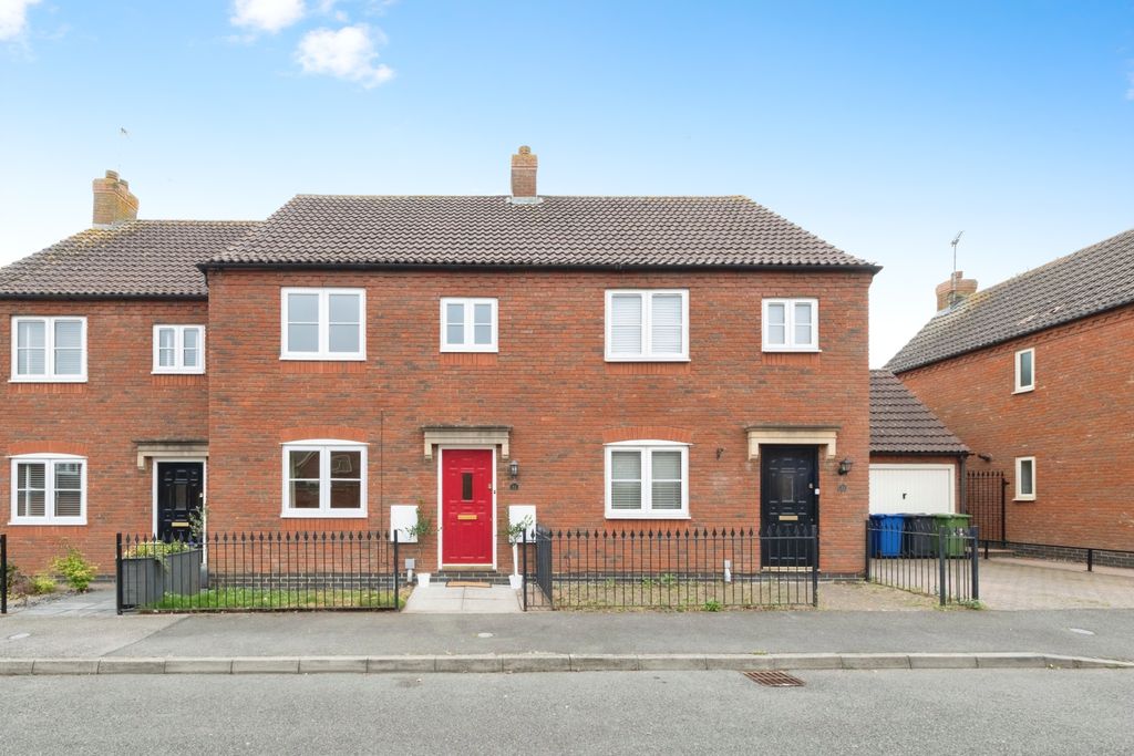 Property photo 1 of 20