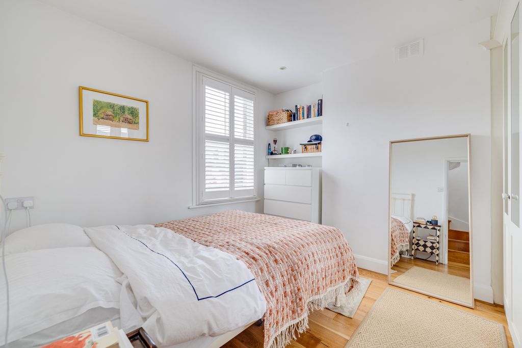 Property photo 3 of 7