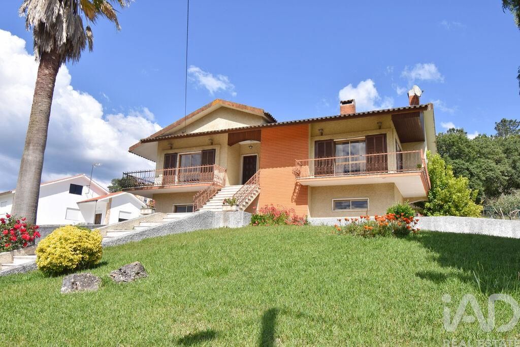 Property photo 1 of 38