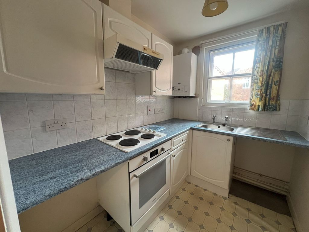 Property photo 3 of 5