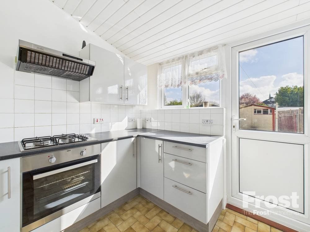 Property photo 3 of 12 Picture No. 06
