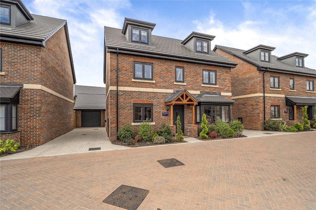 Property photo 2 of 15 External