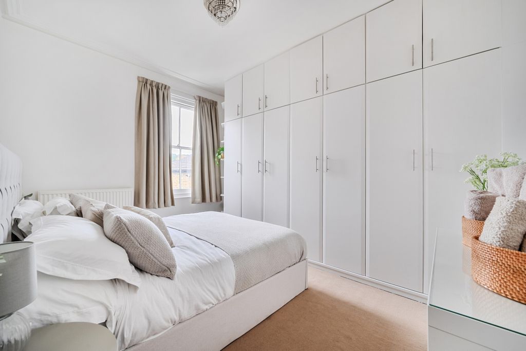 Property photo 3 of 16 1-6Abd2E6B79176-1...