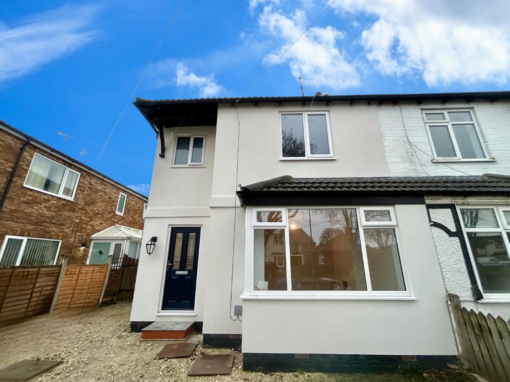 Property photo 2 of 6 Front Exterior