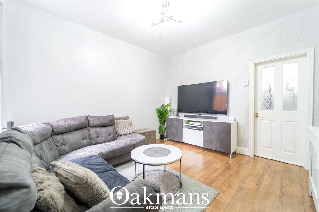 Property photo 2 of 17 Picture No. 08