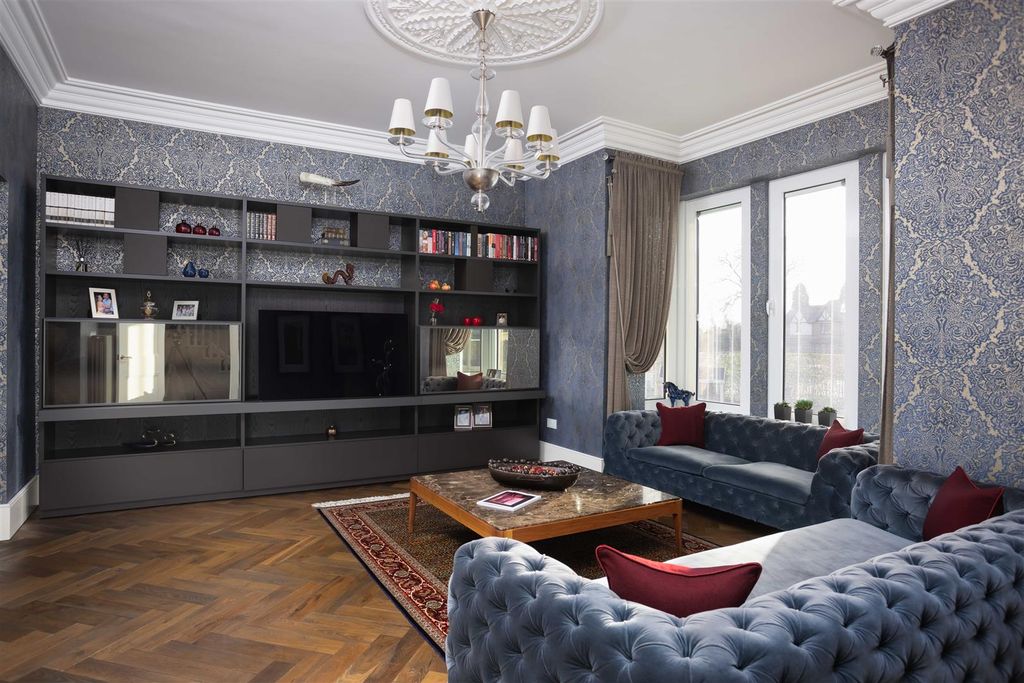 Property photo 3 of 20 00008.Jpg