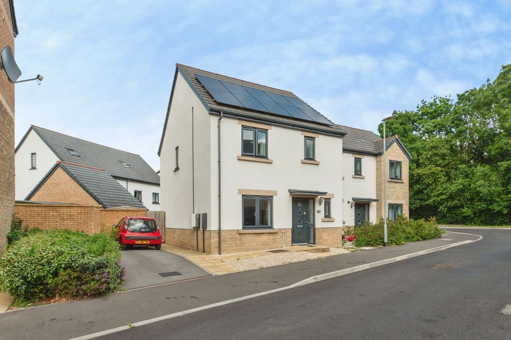 Property photo 1 of 16 Pbox-Img.Jpg