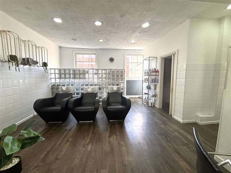 Property photo 3 of 3