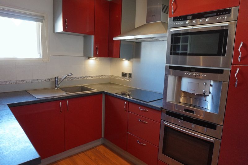 Property photo 2 of 5 Kitchen