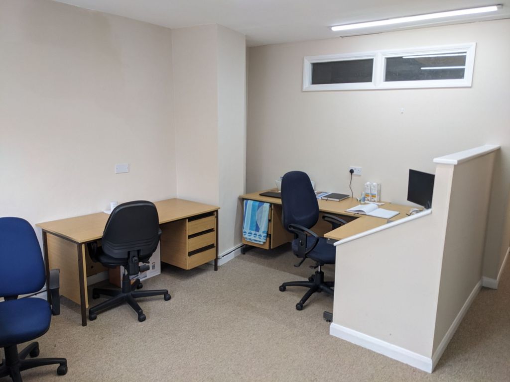 Property photo 3 of 5