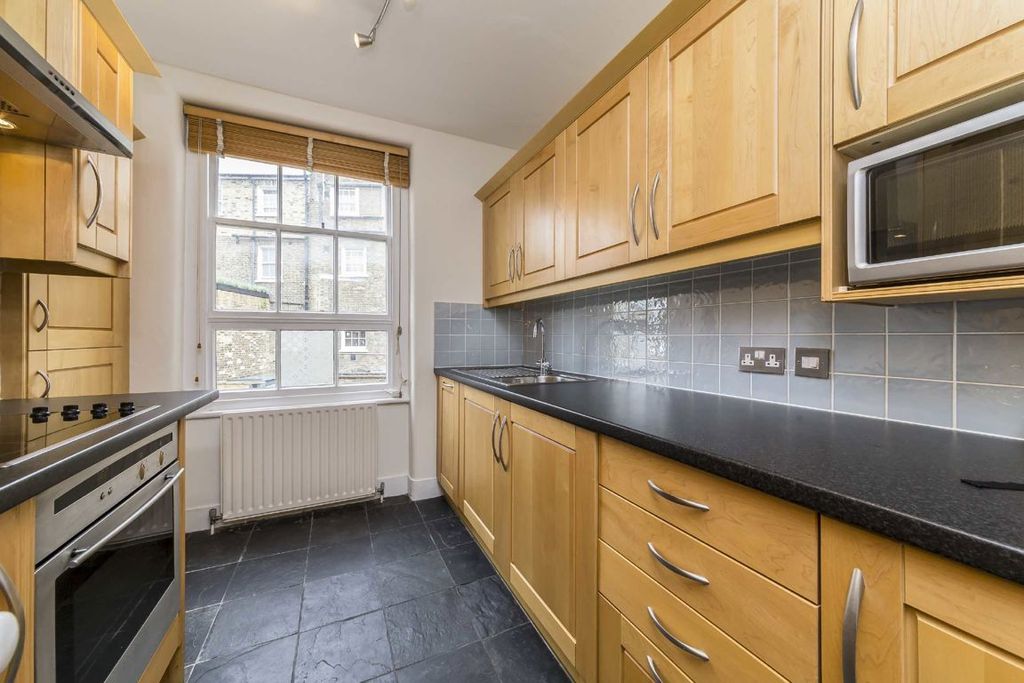 Property photo 3 of 6