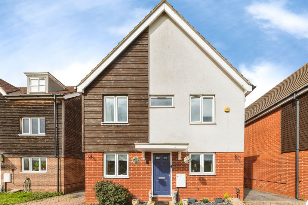 Property photo 1 of 21