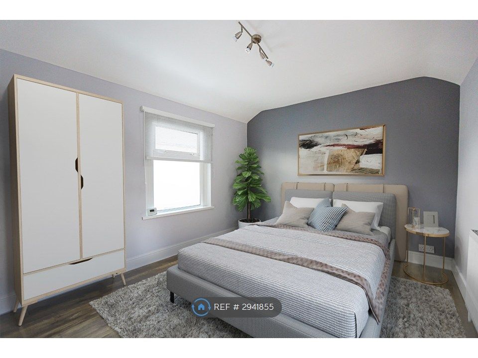 Property photo 1 of 4