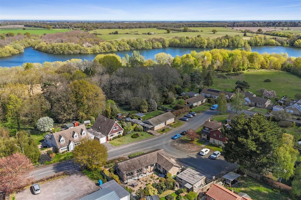 Property photo 3 of 15 Drone