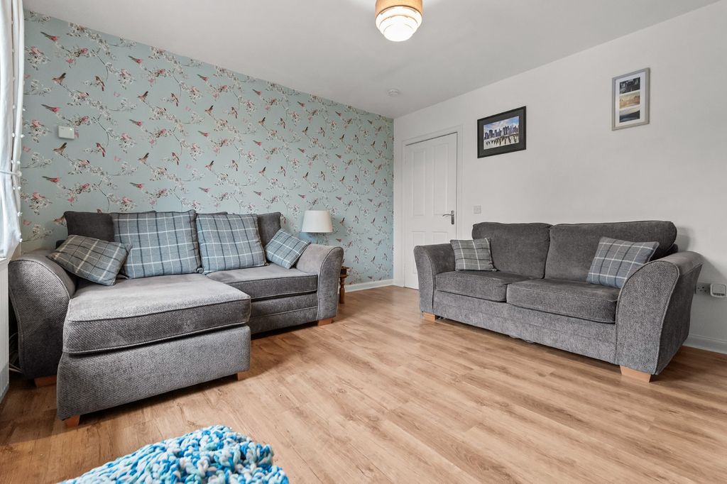 Property photo 3 of 20 5335006