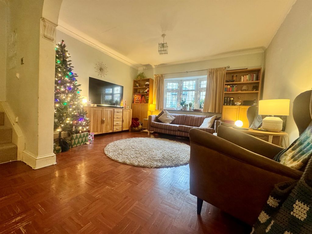 Property photo 2 of 4