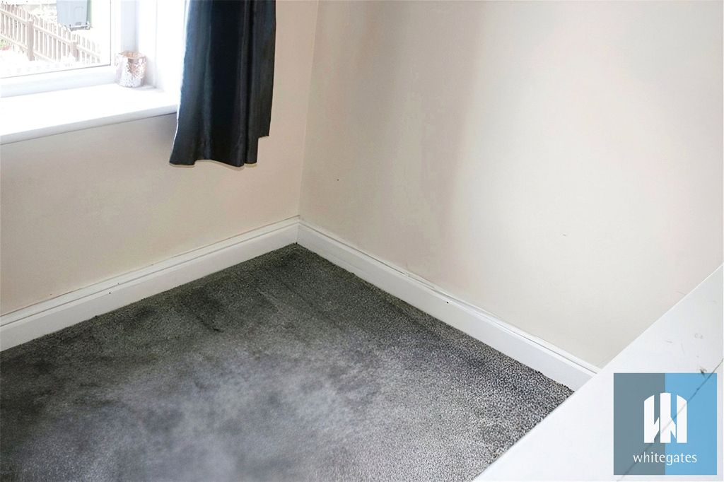 Property photo 3 of 7 Picture No. 13