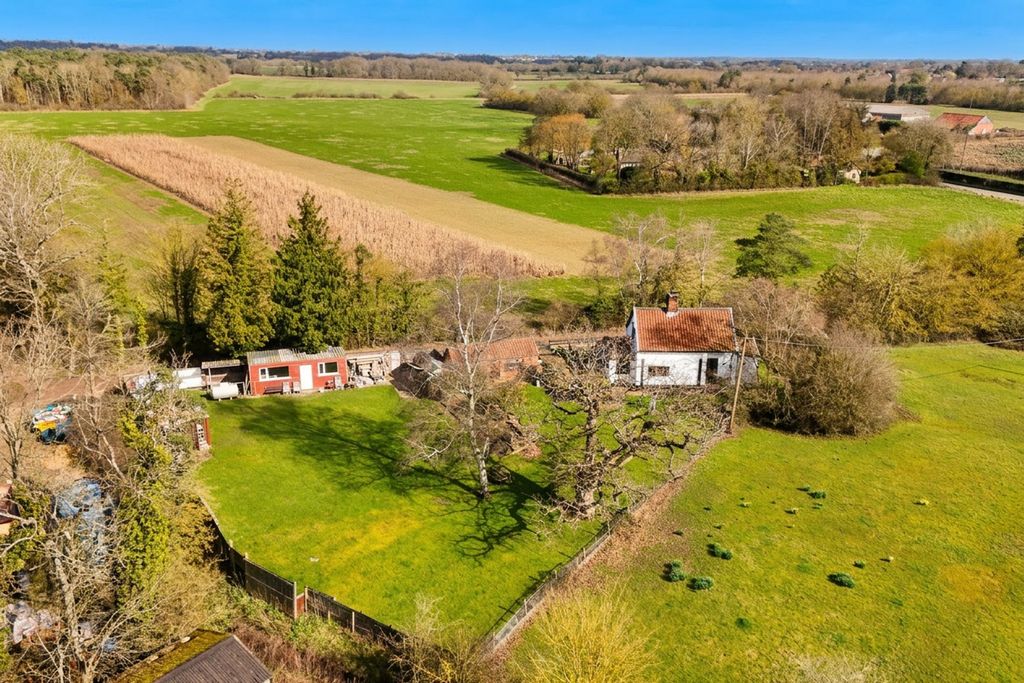 Property photo 2 of 29