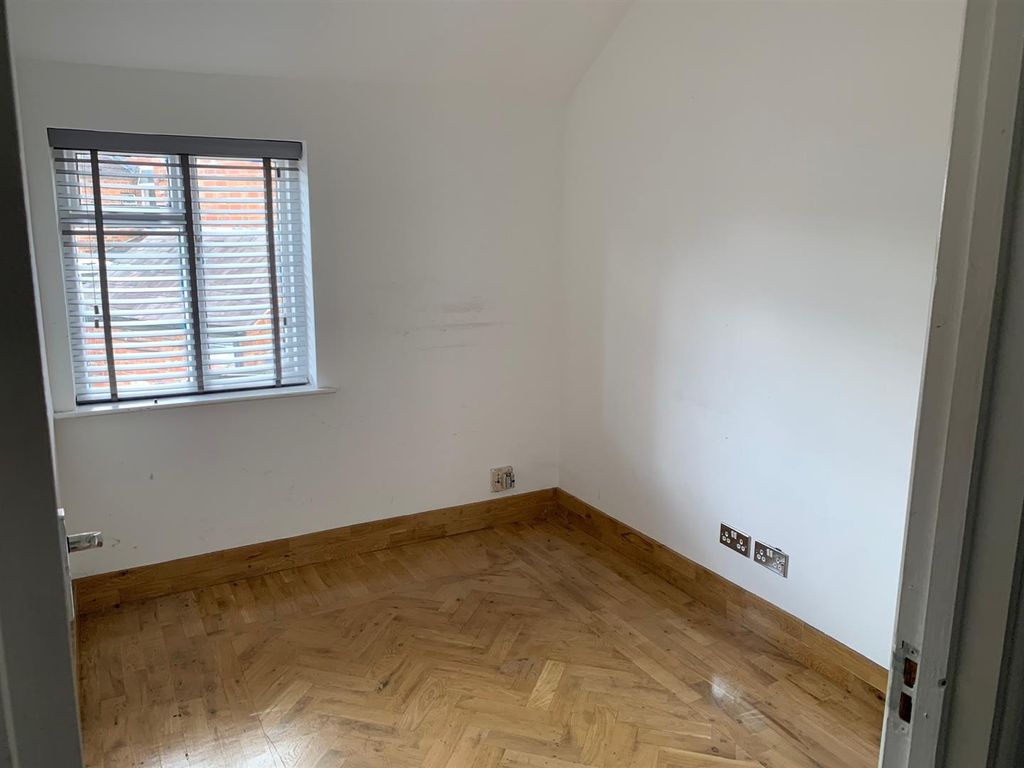 Property photo 2 of 6 Img_2500.Jpg