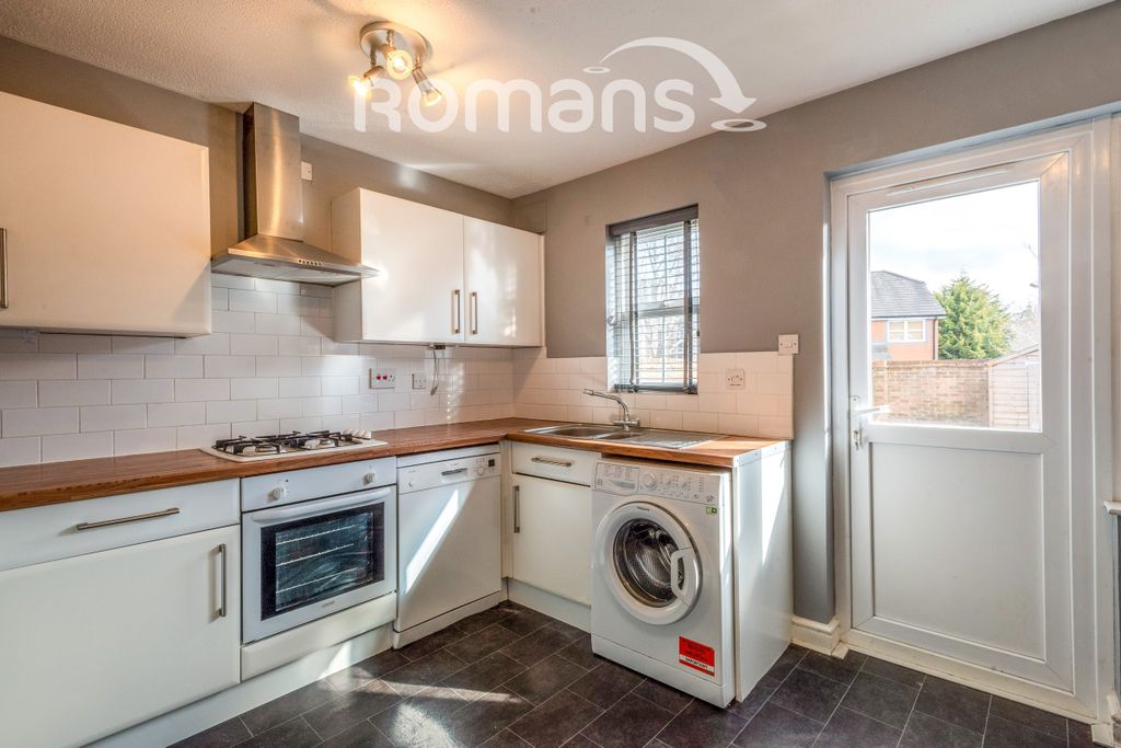 Property photo 2 of 10 Kitchen2