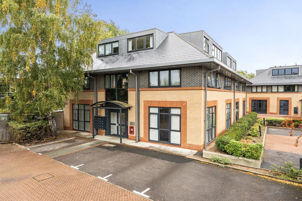 Property photo 1 of 10 Picture No. 03