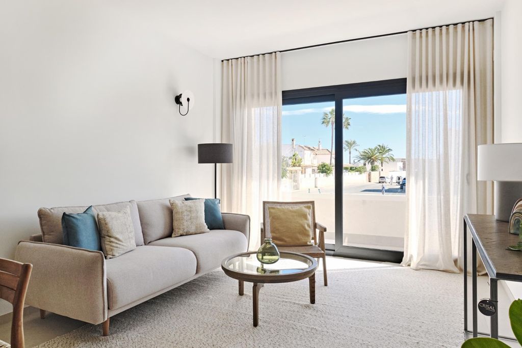 Property photo 2 of 49