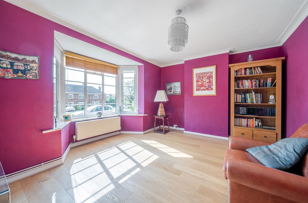 Property photo 2 of 12 1296234-39-6825E3...